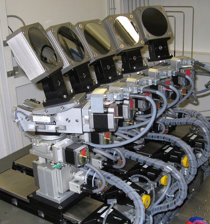 Spectrometer by Kohzu Precision. Multi Axes, Multi Crystal, Sub Micron Accuracy. 