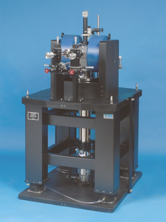 Micro manipulated probe stations.Magnetic field probe stations.